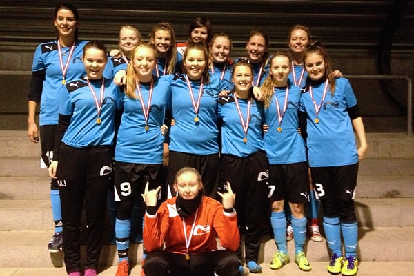 EVN-PIGER TIL VM I FRANKRIG