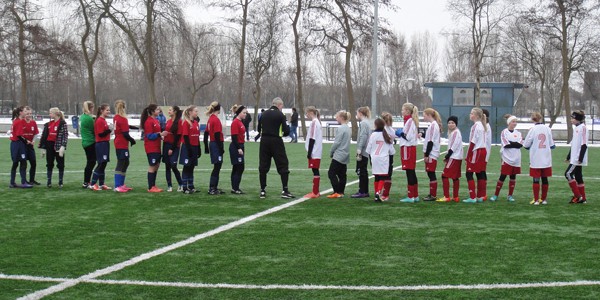 Frederikssunds U14 og BSFs U13 delte i underholdende kamp