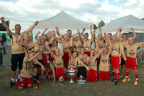 Ballerup-Skovlundes U13-piger tog guldet ved Norway Cup