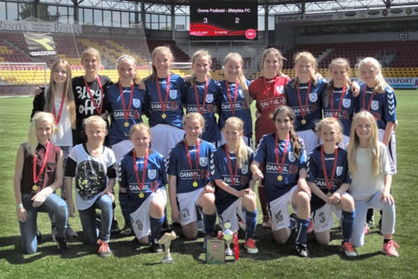 Greves U13-piger vandt intens pokalfinale over Ølstykke