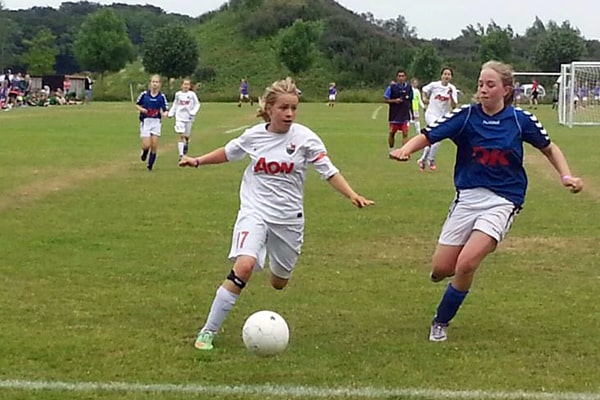U12-piger fra B93-HIK-Skjold hentede guld på Falster