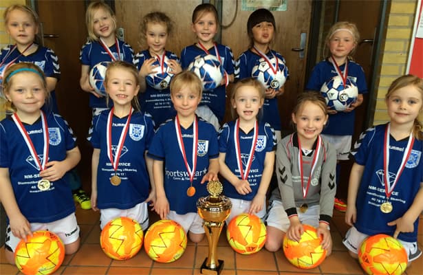 Greves U7-piger fik 1. og 2. plads på den store bane