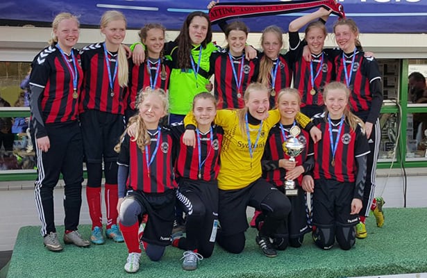 Hatting Torsteds U14-piger hentede guld i Holland