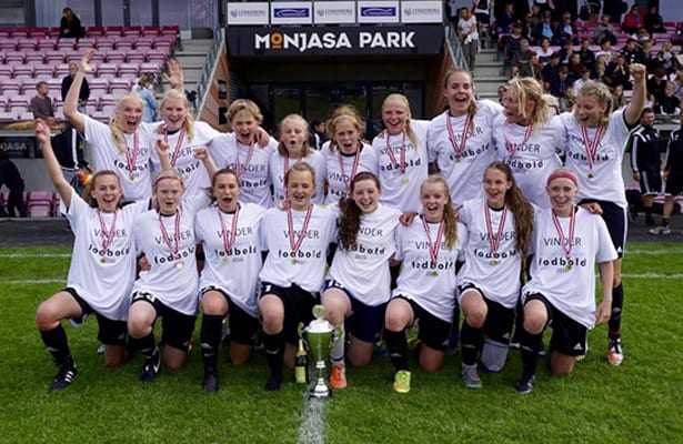 Efterskolen Ved Nyborg (EVN) vinder skoleligaen 2016