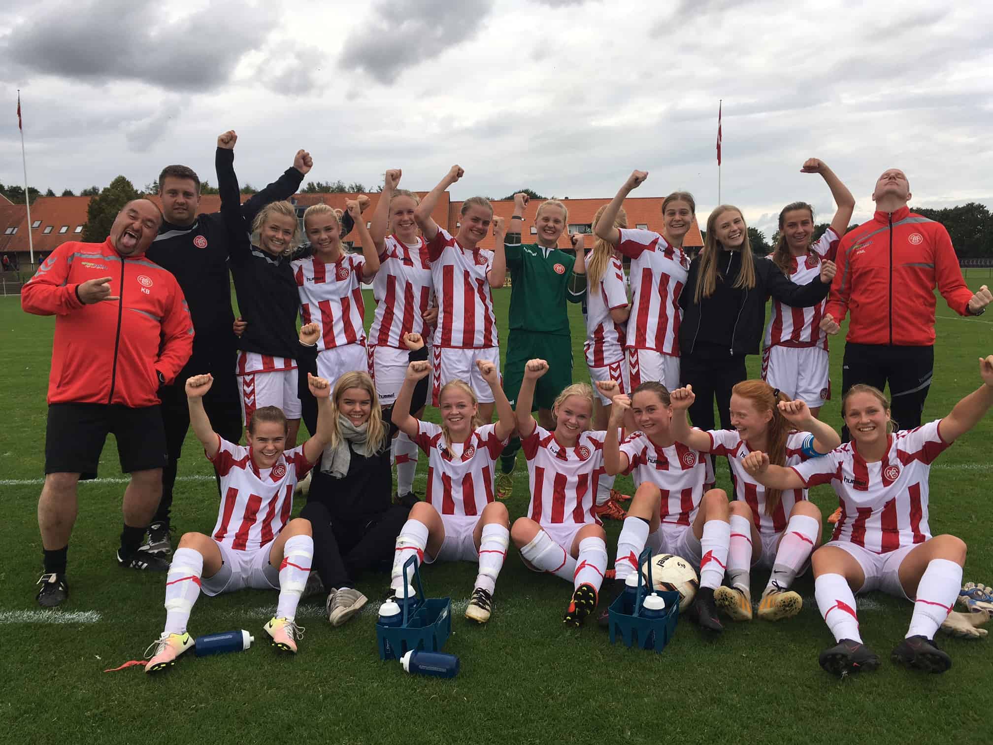 Invitation til åben træning i AaB med U18 DM og 1. division