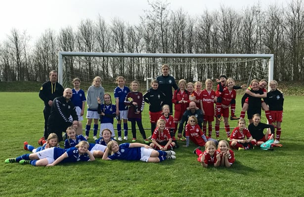 U11-piger fra to klubber holdt fælles træningslejr