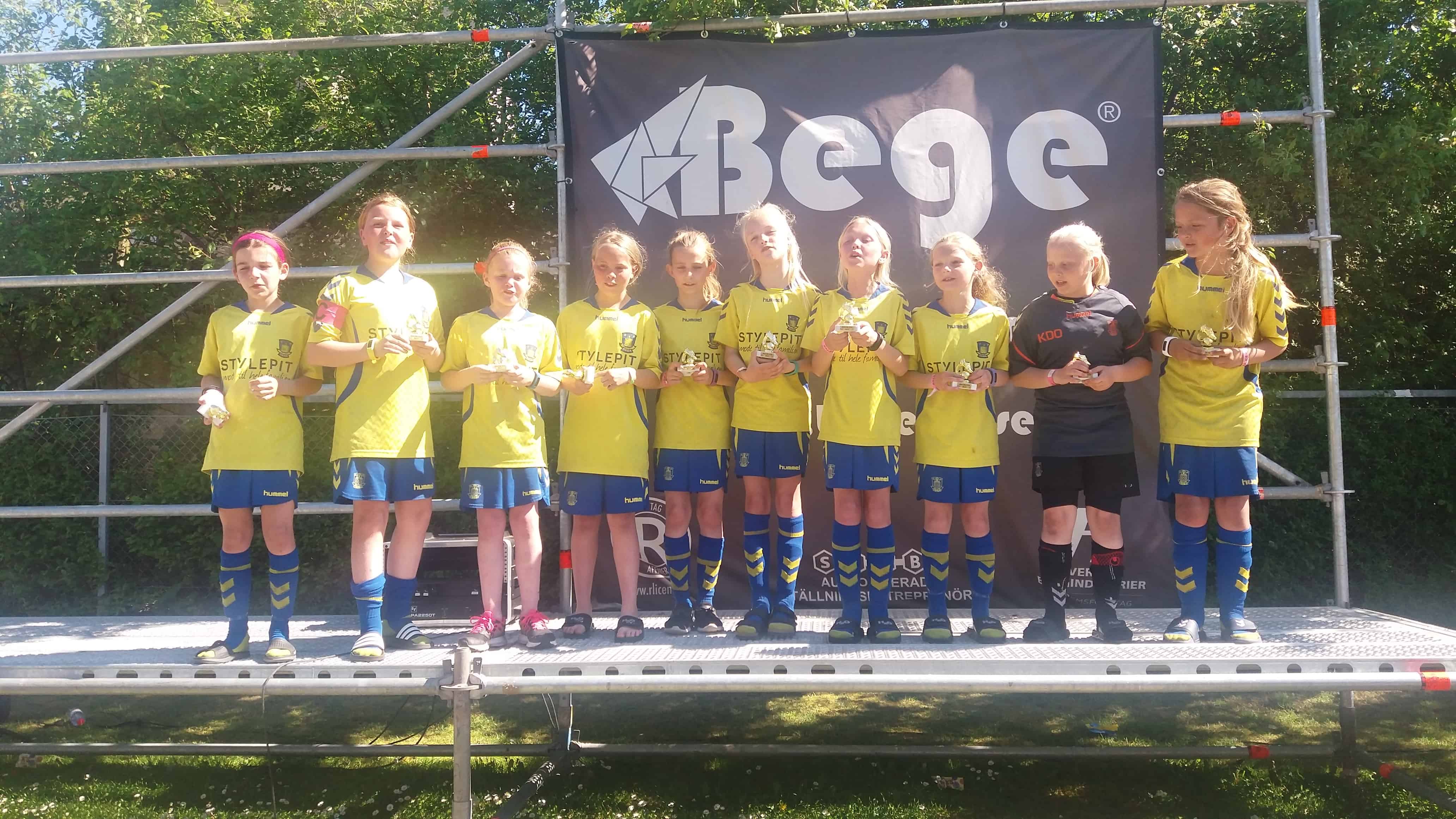 Brøndbys U10 piger vinder Halör cup