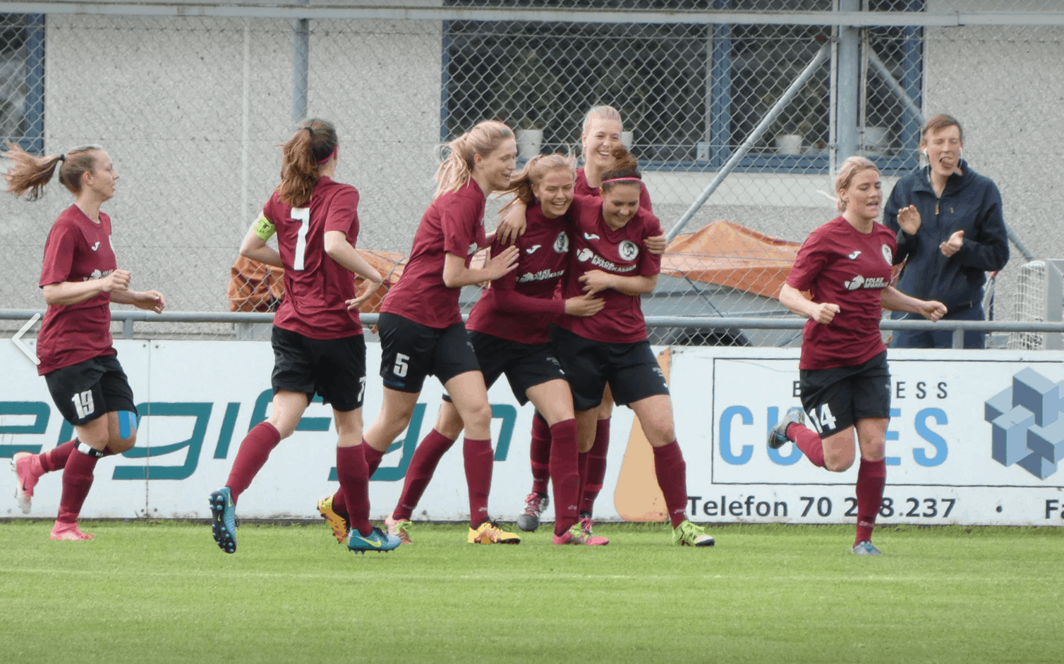 2000 flere piger og kvinder spiller fodbold i Danmark