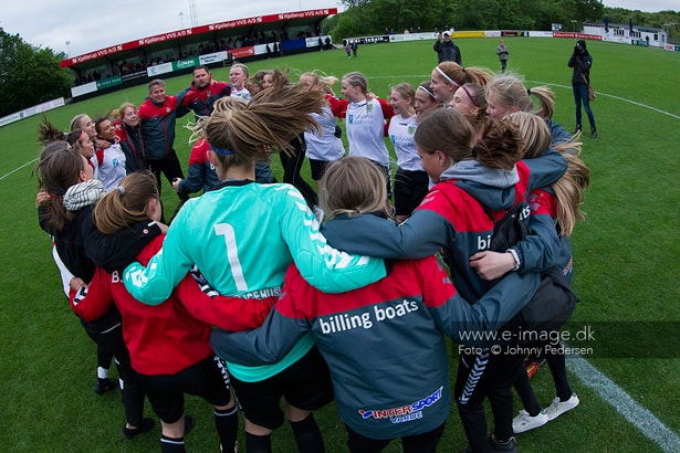 Varde IF U16 Piger vinder pokalen i tæt kamp mod Fortuna Hjørring