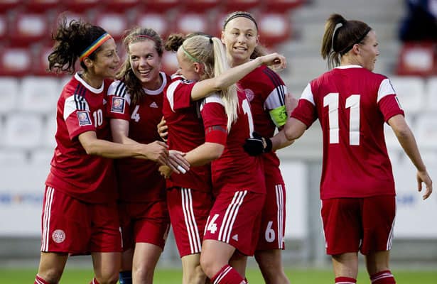 Sanne Troelsgaard sikrer dansk sejr med hattrick