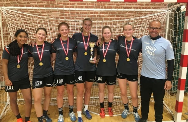 Lyngs Idrætsefterskole fejede alle af banen til VM i indefodbold