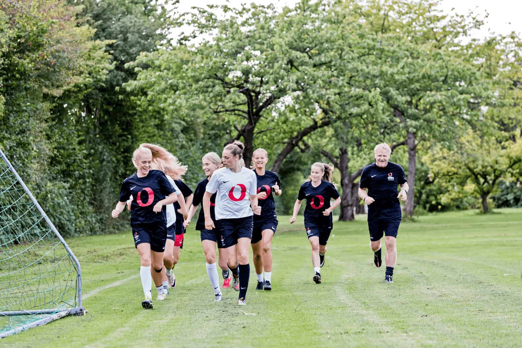 Prøv et efterskoleophold på Oures fodboldlinje