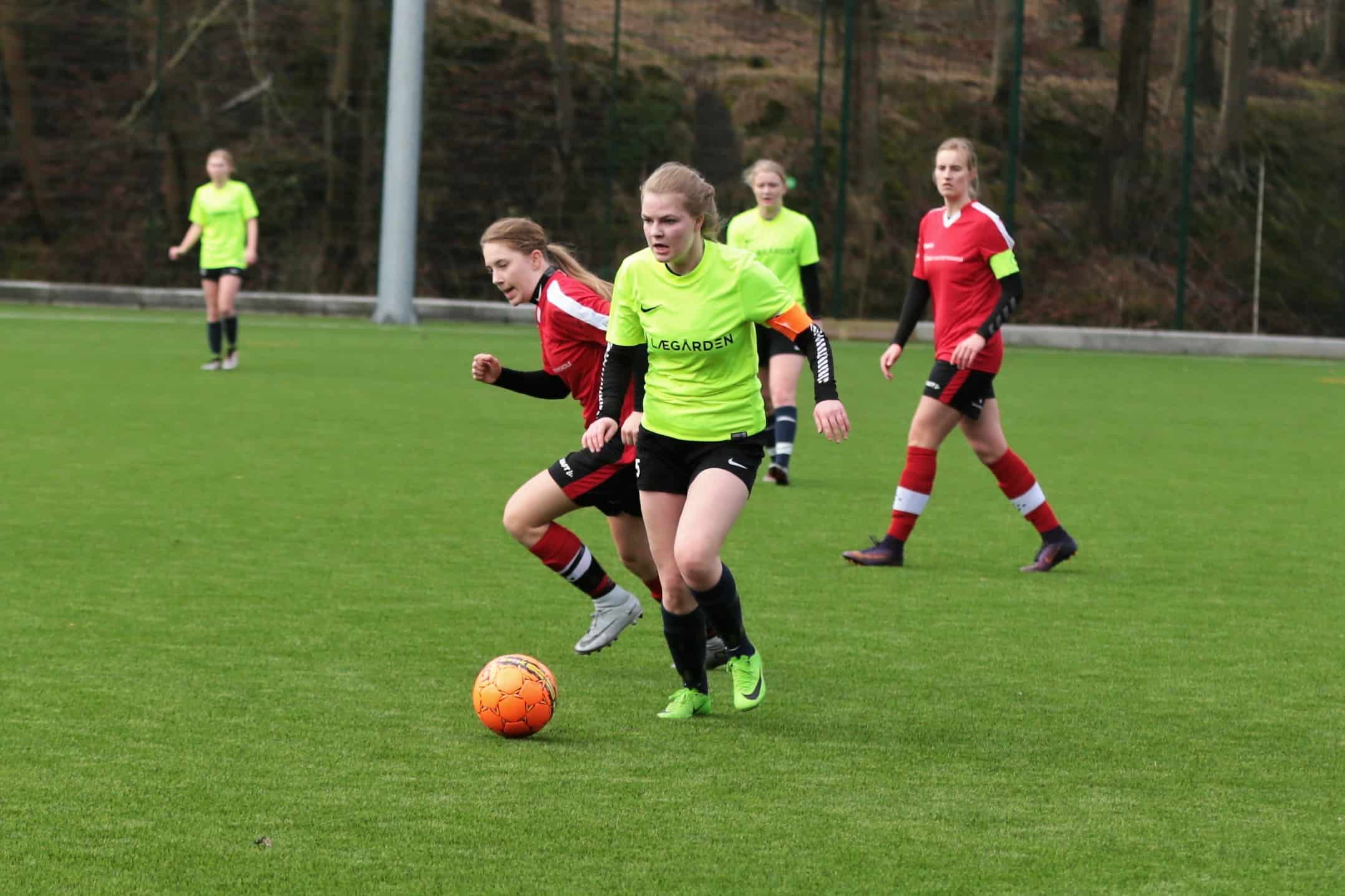 Lægårdens piger pakker igen støvlerne og drager til DM for efterskoler