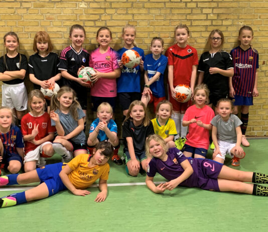 Fælles pigetræning er en stor succes i Orient fodbold