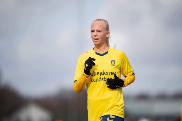 FEF9DA55-1729-44AB-9F89-AACADBE78B9F