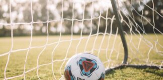 Corona-hi irriterer trænerne og tvinger spillerne til selvtræning