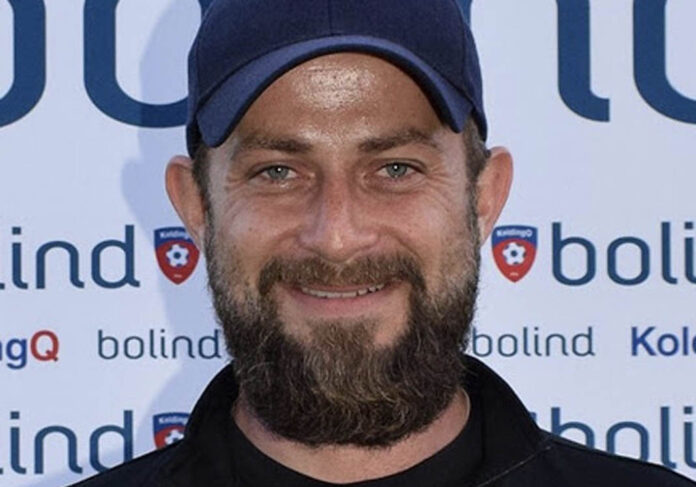 Jesper Gejl Larsen KoldingQ