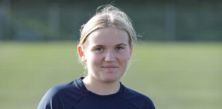 “De prioriterer pigefodbold højt og har meget fokus på det sociale fællesskab”