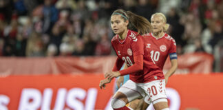 Danmark tager stort skridt mod VM – slår Rusland 3-1