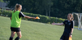 Efterskoletræneren: “Jeg håber, at opholdet hos os giver dem lyst til endnu mere fodbold”