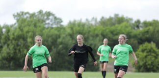 Ny kunstgræsbane indviet i Lyngs