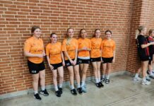 Hvad er indendørs fodbold????