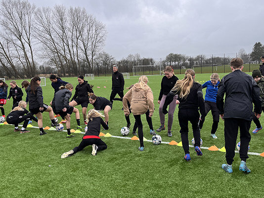 Et nyt fællesskab for pigefodbold på Sydfyn