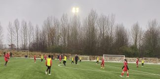 Flere BSF-piger skal spille sammen med drenge