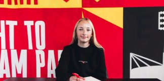 15-årige Caroline får kontrakt i FC Nordsjælland